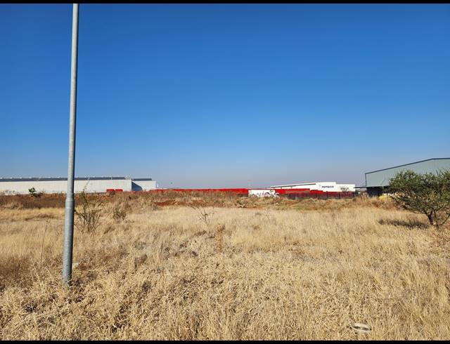 6,000M² VACANT LAND FOR SALE IN MAGNA VIA INDUSTRIAL